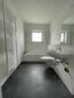 Badezimmer - Sanierte 3-Zimmerwohnung mit Sonnenbalkon