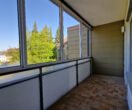 Balkon - Seniorenwohnung (WBS erforderlich) – 2 Zimmer mit Abstellraum und Balkon