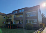 Außenansicht - Seniorenwohnung (WBS erforderlich) – 2 Zimmer mit Abstellraum und Balkon
