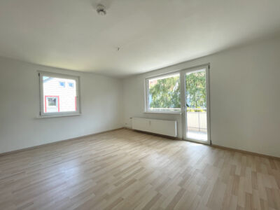 Hell und freundliche 3-Zimmerwohnung mit Balkon, 38667 Bad Harzburg, Etagenwohnung