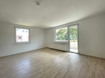 Hell und freundliche 3-Zimmerwohnung mit Balkon, 38667 Bad Harzburg, Etagenwohnung